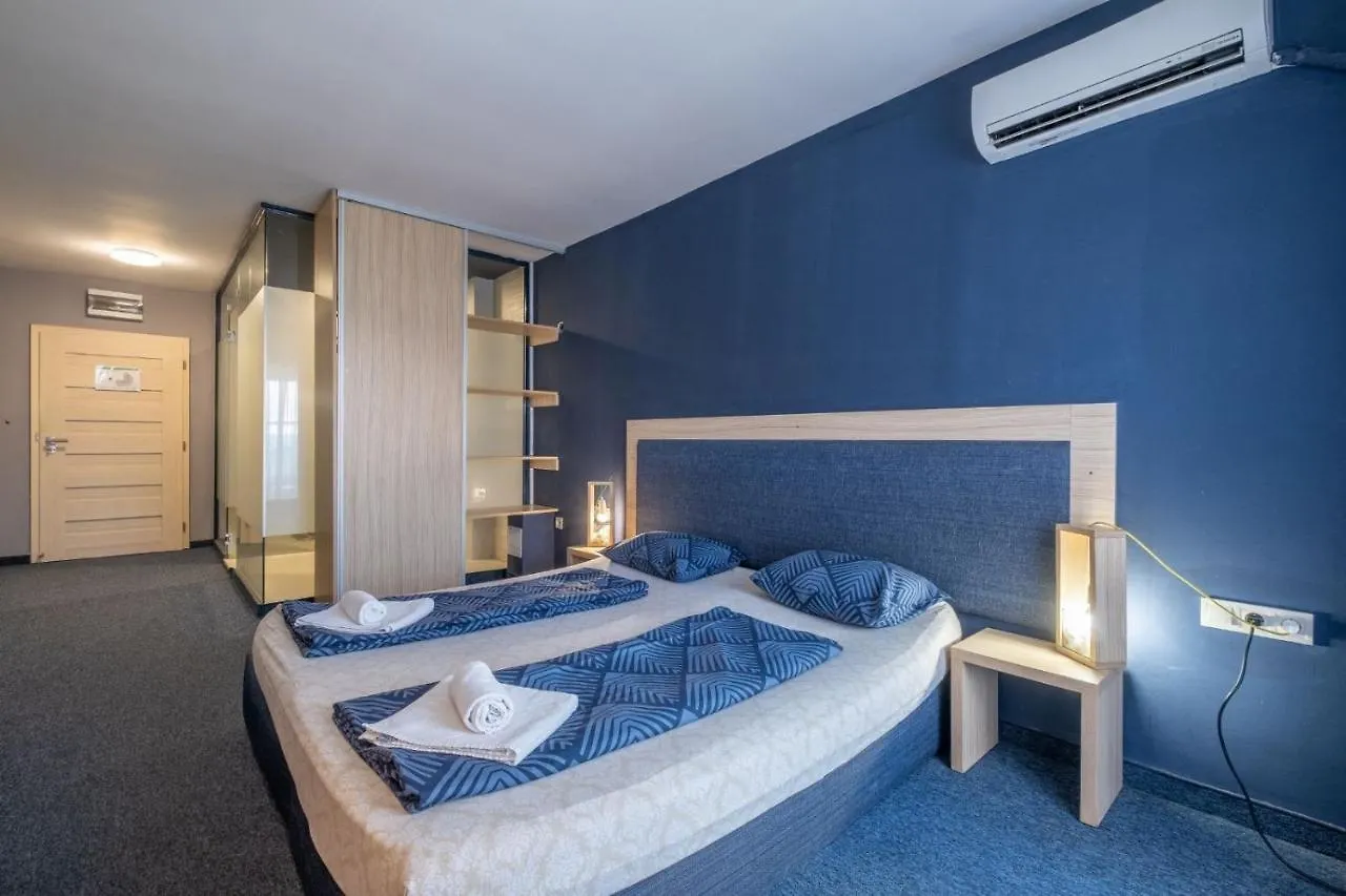 The Rooms Sofie
